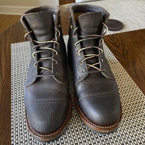 Truman Boots in Stone Rambler Size 9